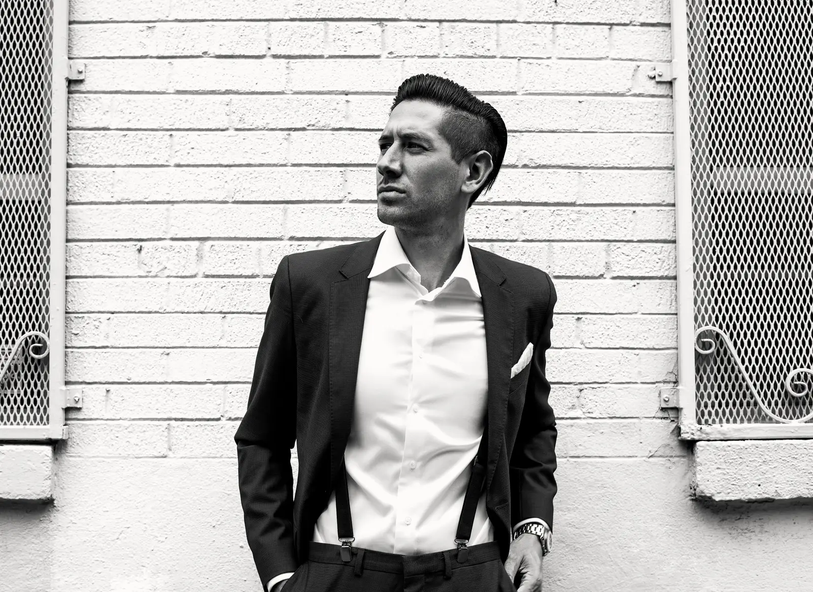 files/black-and-white-image-of-mens-formal-fashion.jpg